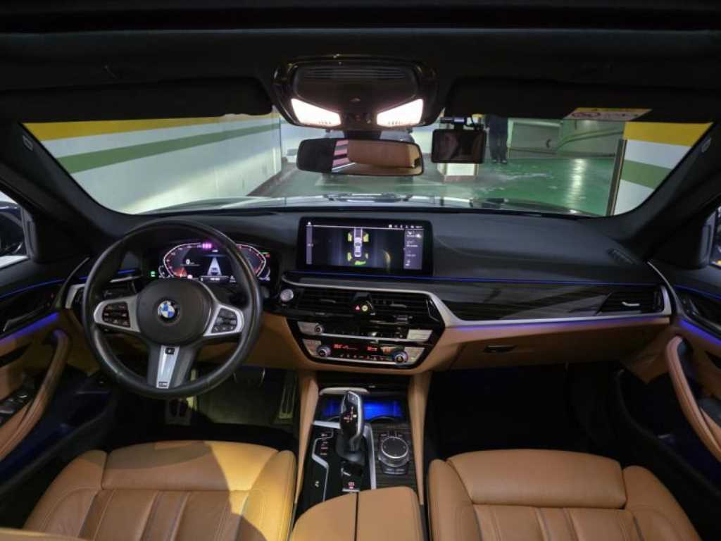 BMW 5 Series - Vista 8