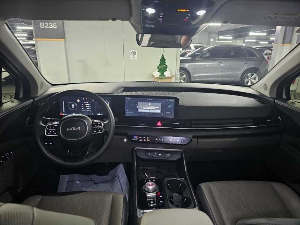 KIA Carnival - Vista 5