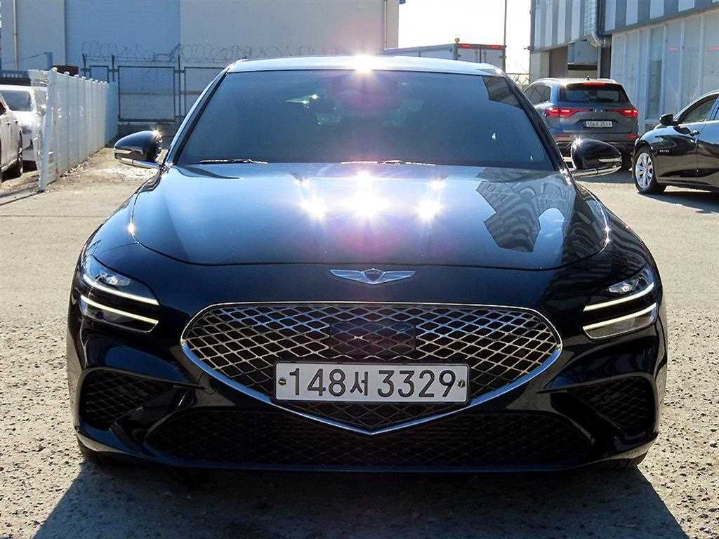 Genesis G70 2023 Azul - Importación desde Corea - HF Imports Iquique - Foto 1