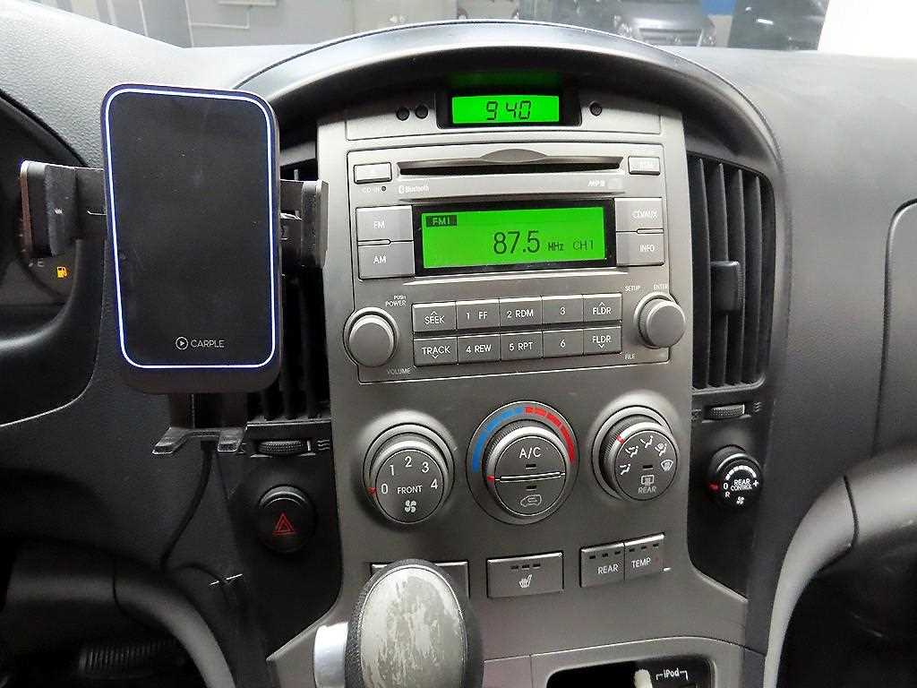 HYUNDAI Starex - Vista 9