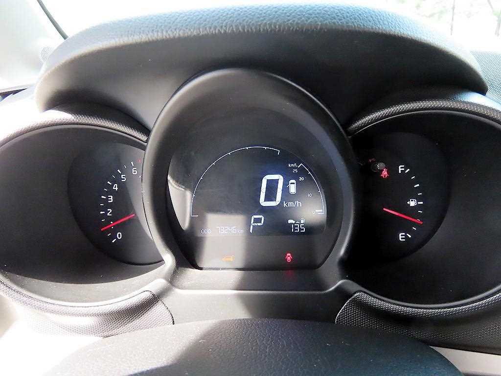KIA Ray - Vista 9