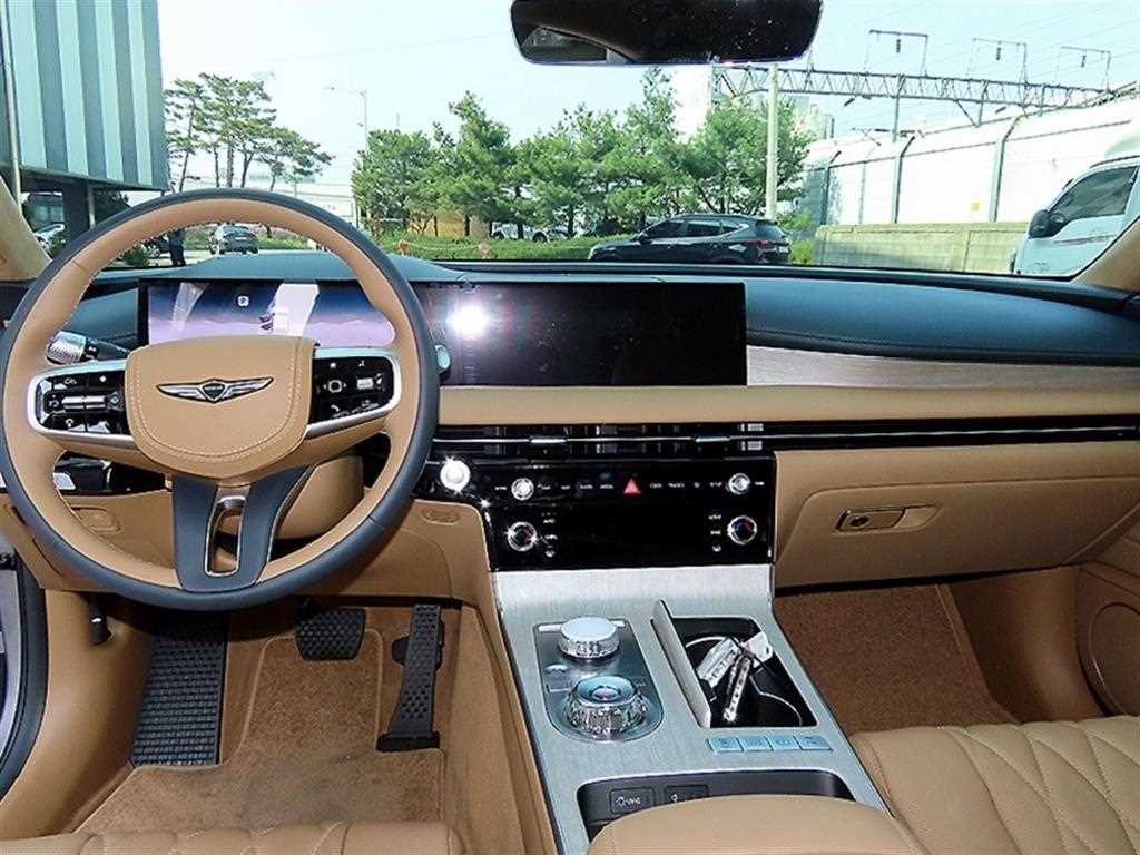 Genesis G80 - Vista 7