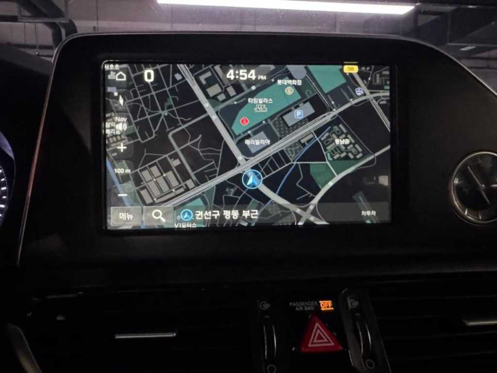 HYUNDAI Grandeur - Vista 9