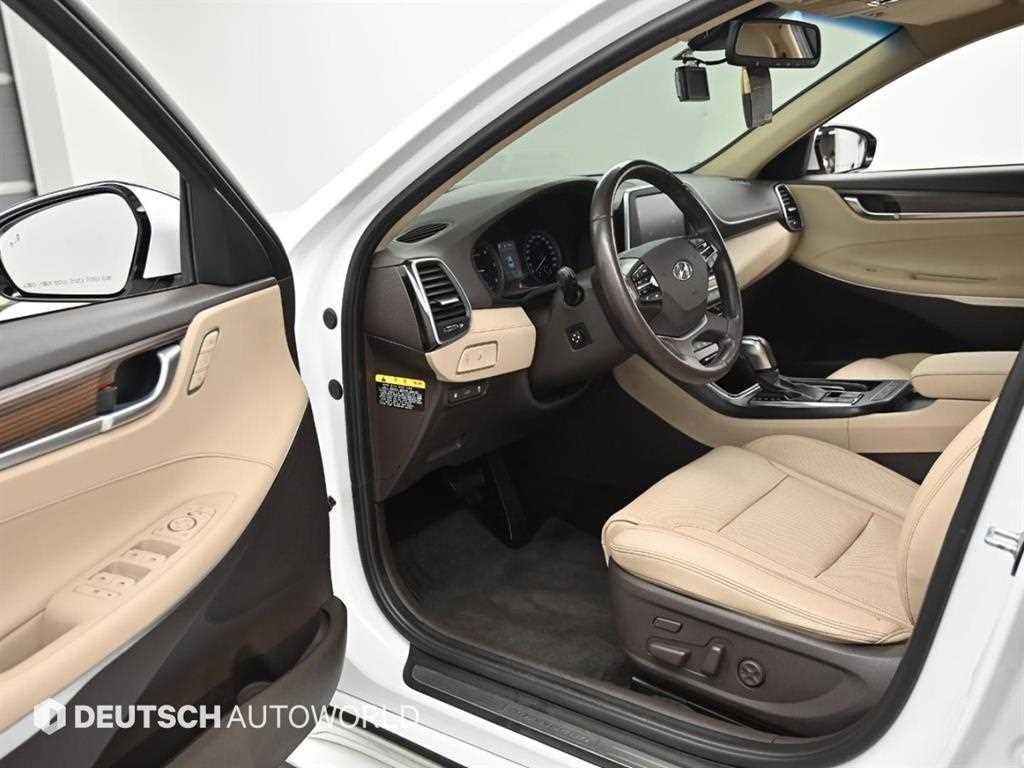 HYUNDAI Grandeur - Vista 11