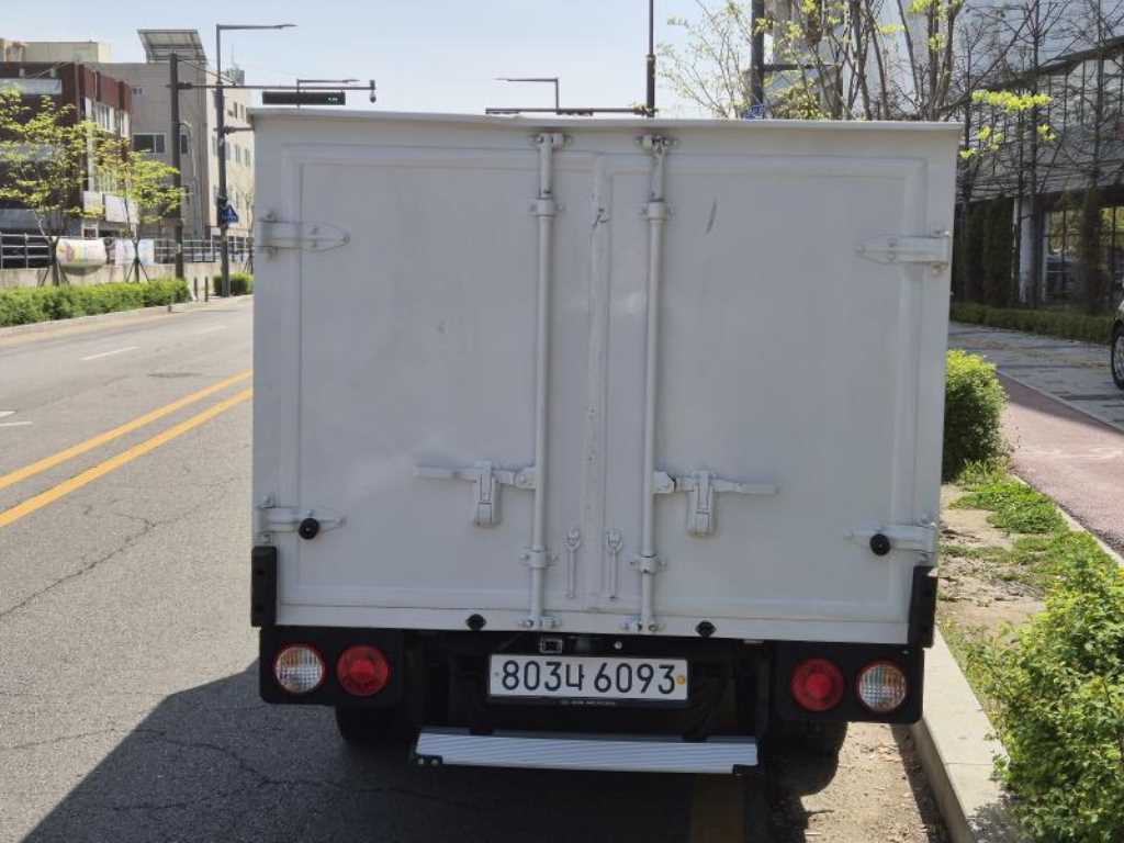 Small Truck Freezer Box(Low Deck) - Vista 6