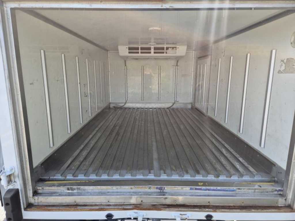 Small Truck Freezer Box(Low Deck) 2019 Blanco - Importación desde Corea - HF Imports Iquique - Foto 13