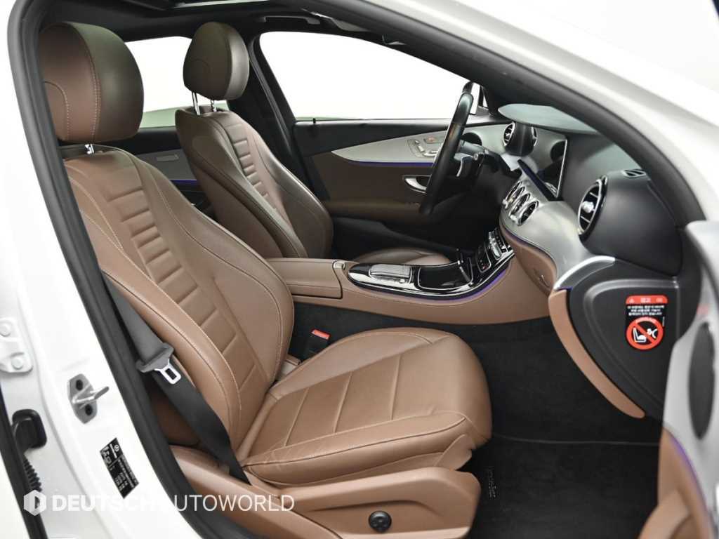 Mercedes Benz E class - Vista 10