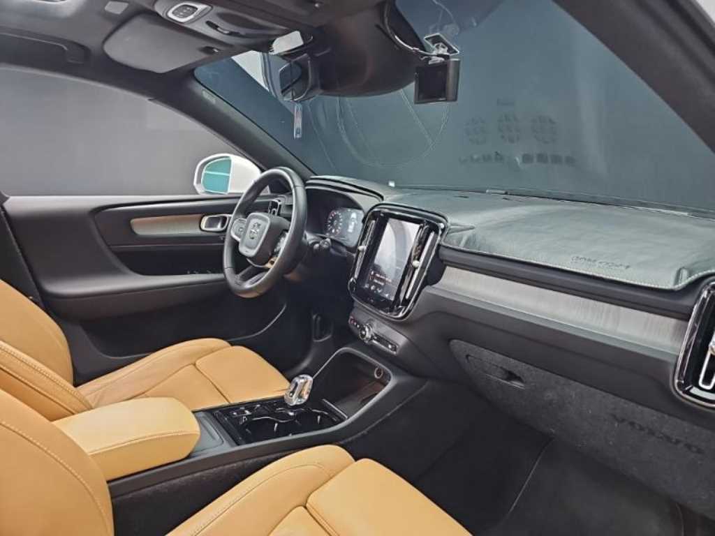 Volvo XC40 2021 - Importación desde Corea - HF Imports Iquique - Foto 19