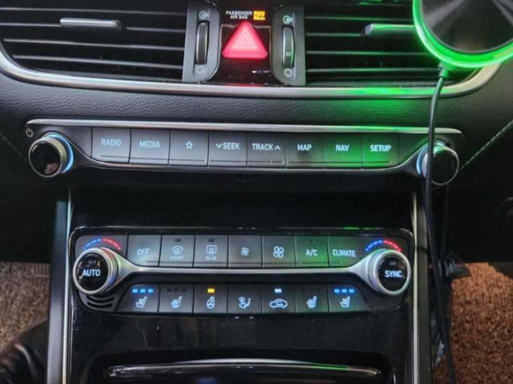 HYUNDAI Grandeur - Vista 6