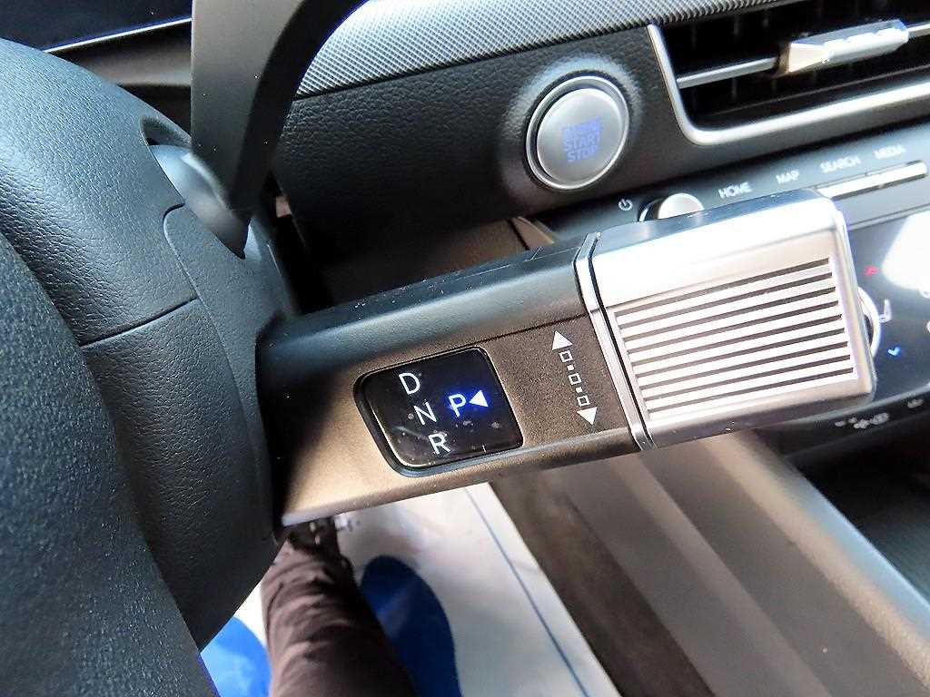 HYUNDAI Sonata - Vista 10