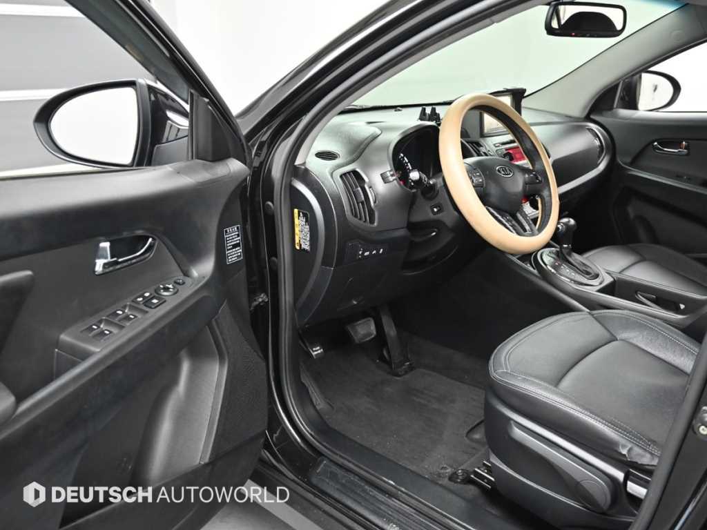 KIA Sportage - Vista 11