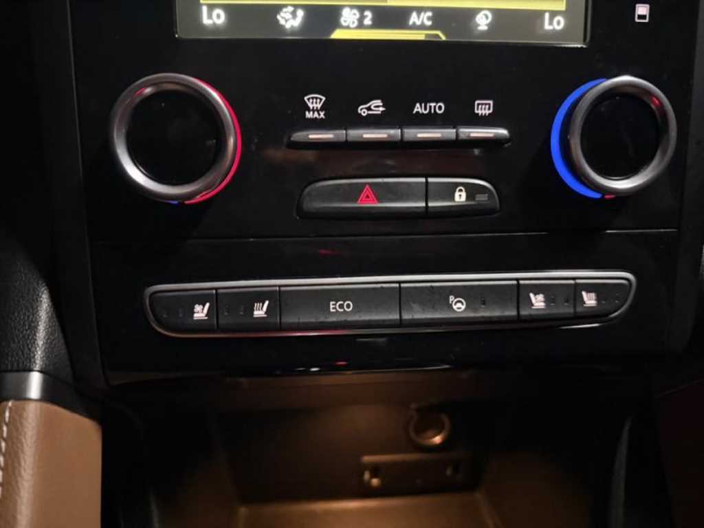 SAMSUNG QM6 - Vista 12