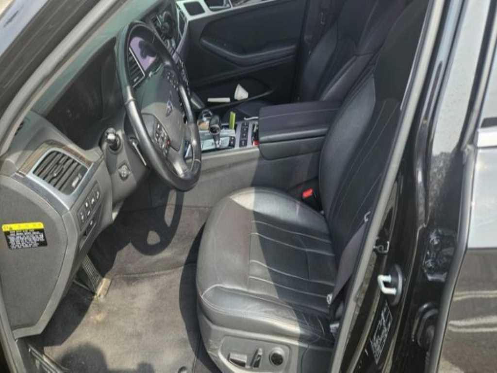 Genesis G80 - Vista 5