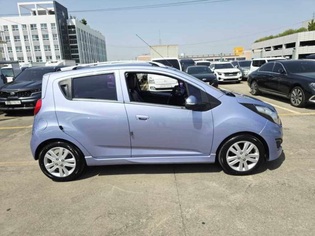 Chevrolet Spark - Vista 4