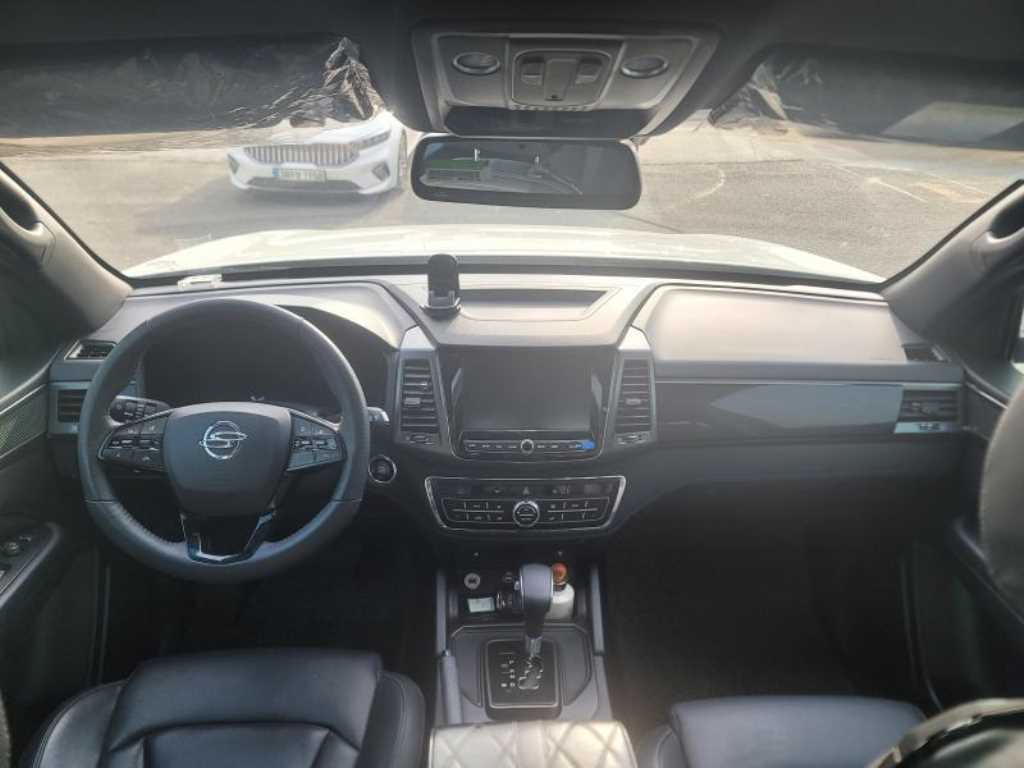 Ssangyong Rexton - Vista 5