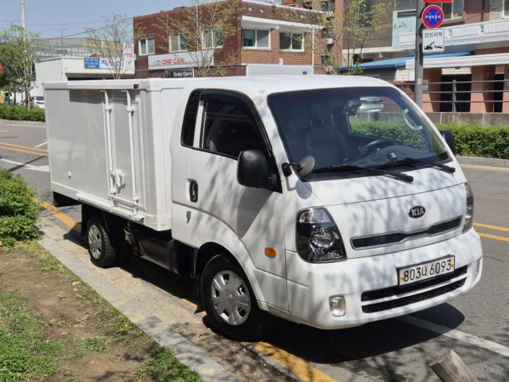 Small Truck Freezer Box(Low Deck) - Vista 4