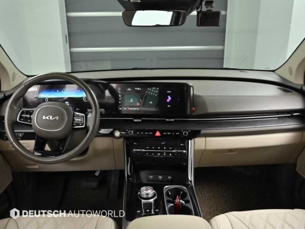 KIA Carnival - Vista 9