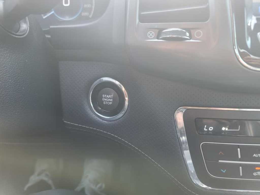 Ssangyong Rexton - Vista 6