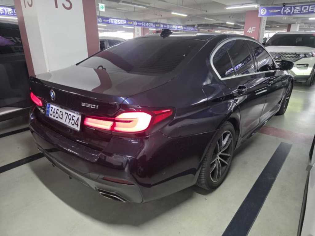 BMW 5 Series - Vista 5