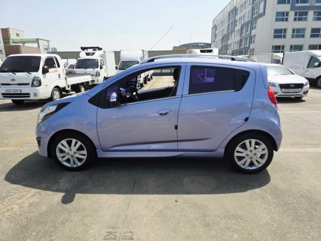 Chevrolet Spark - Vista 8