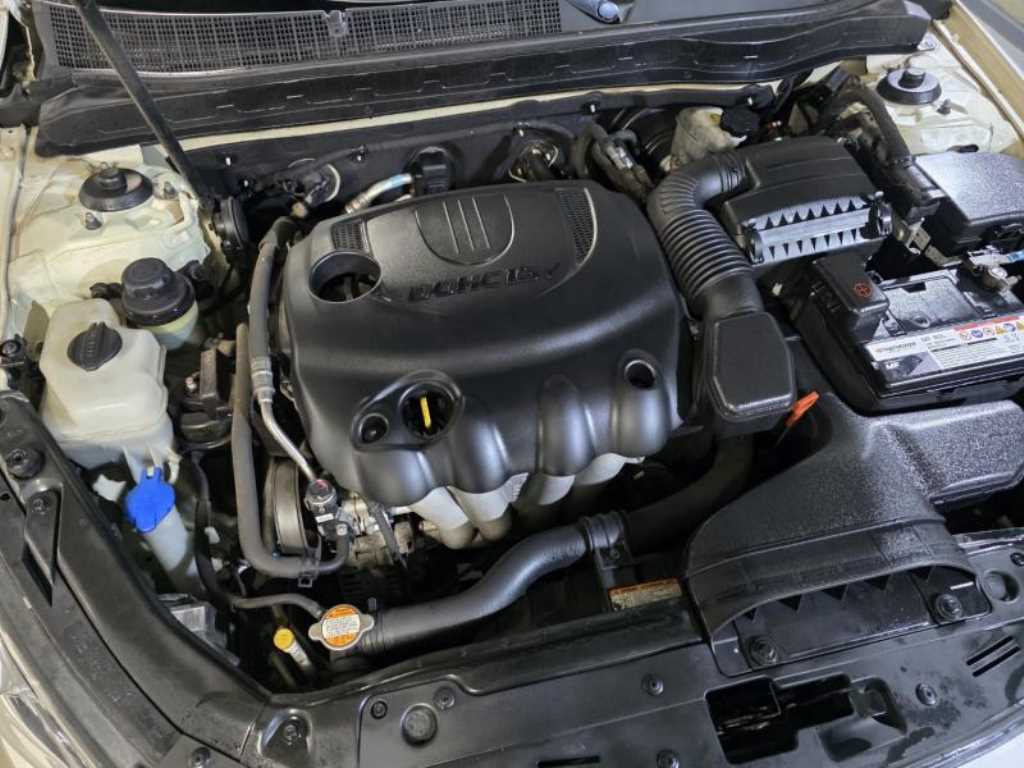 KIA K5 2011 Blanco - Importación desde Corea - HF Imports Iquique - Foto 20