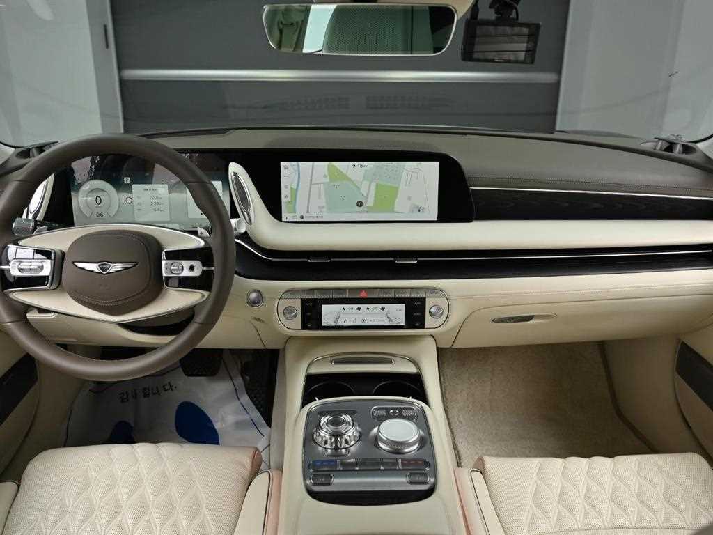 Genesis G90 - Vista 7
