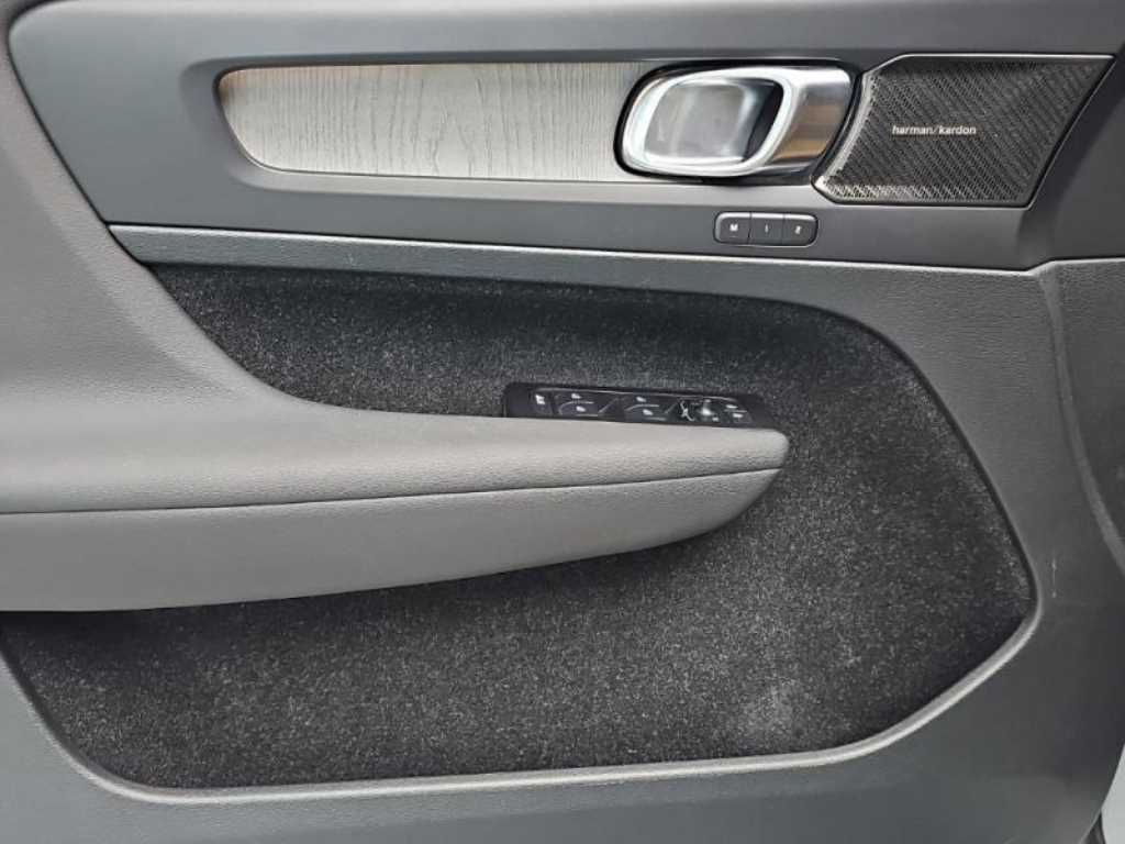 Volvo XC40 2021 - Importación desde Corea - HF Imports Iquique - Foto 16