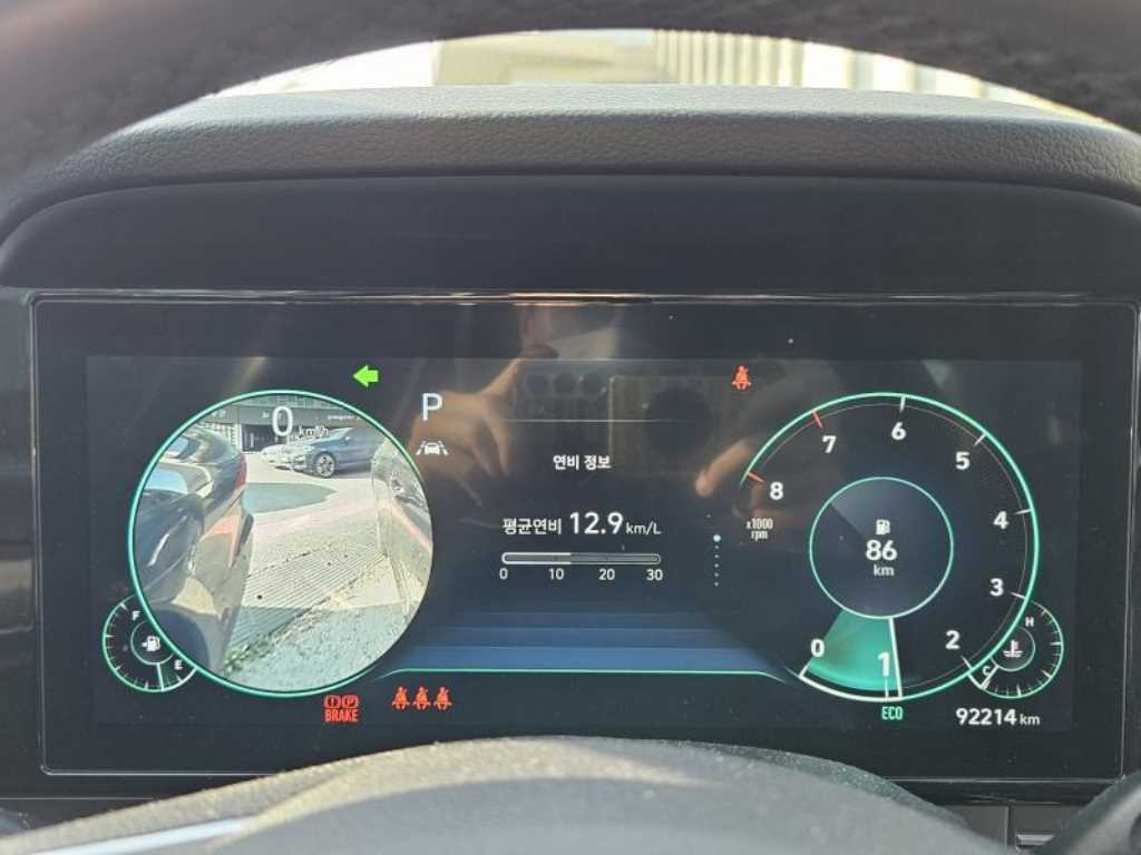 HYUNDAI Grandeur - Vista 7