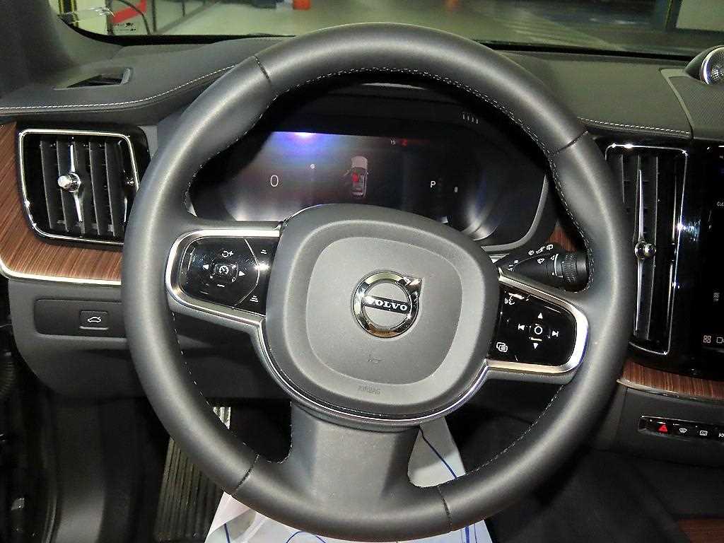 Volvo XC60 - Vista 8