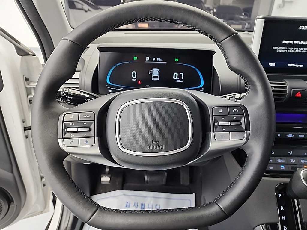 HYUNDAI Casper - Vista 10