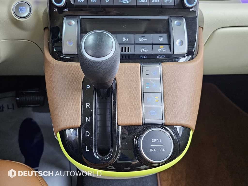 HYUNDAI Casper - Vista 9