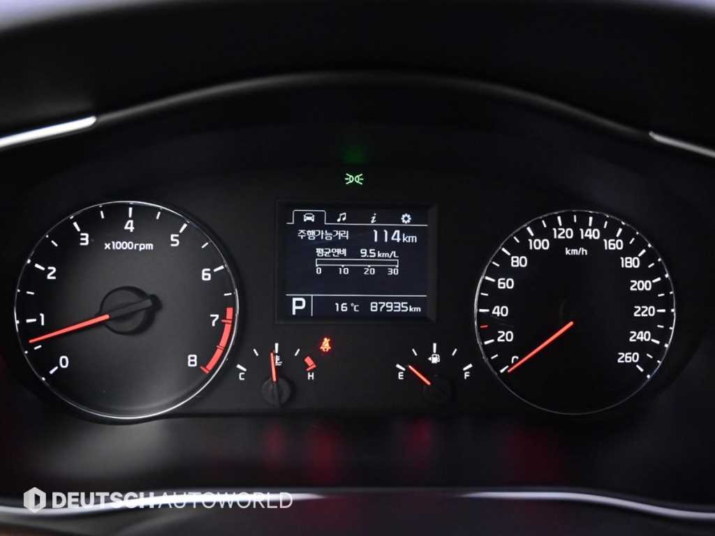 KIA K7 - Vista 8