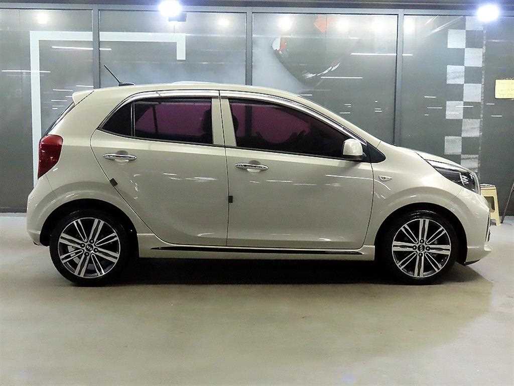 KIA Morning - Vista 3