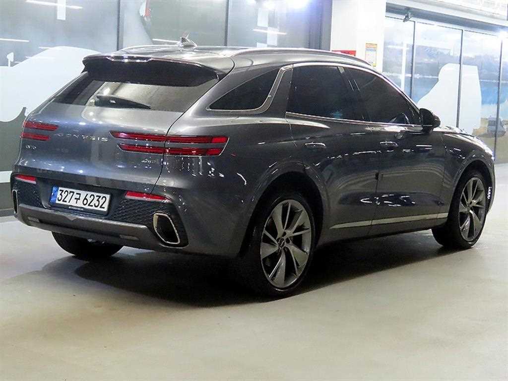 Genesis GV70 - Vista 4