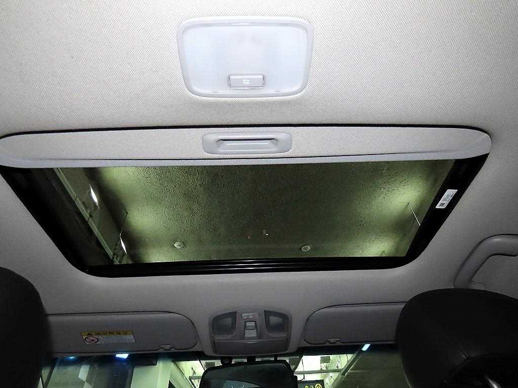 HYUNDAI Avante 2016 Blanco - Importación desde Corea - HF Imports Iquique - Foto 18