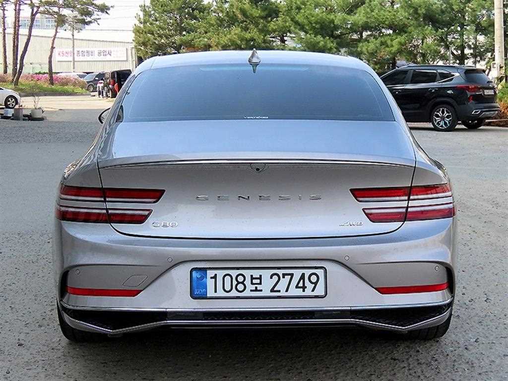 Genesis G80 - Vista 4