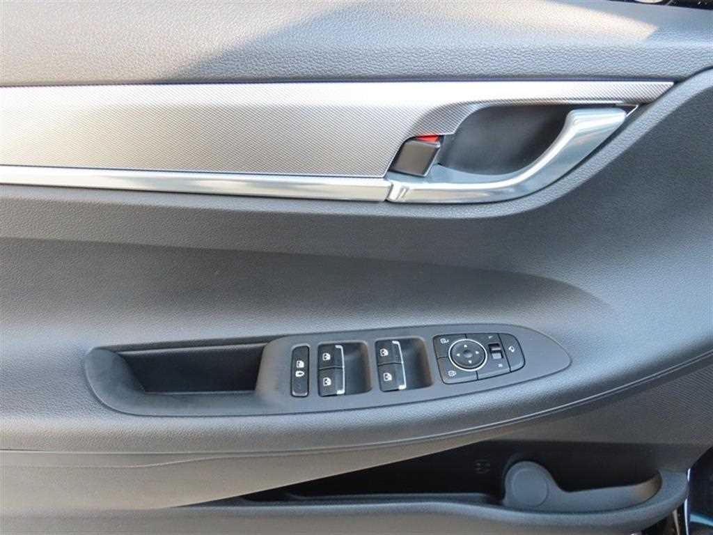 HYUNDAI Grandeur - Vista 6