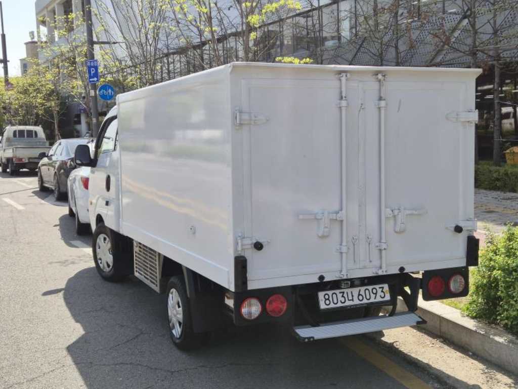 Small Truck Freezer Box(Low Deck) - Vista 7