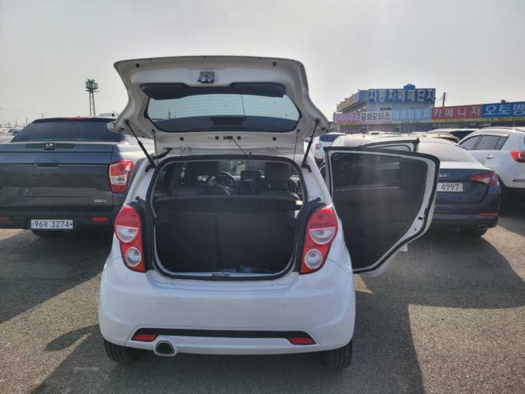 Chevrolet Spark - Vista 6