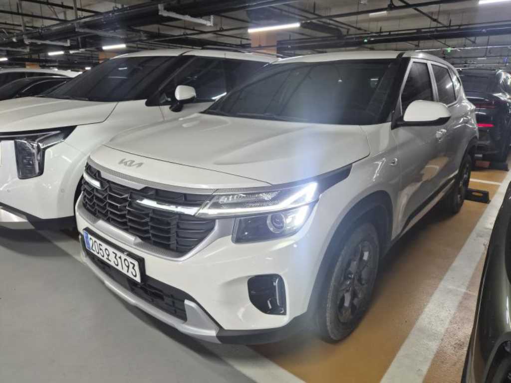 KIA Seltos 2024 Blanco - Importación desde Corea - HF Imports Iquique - Foto 1