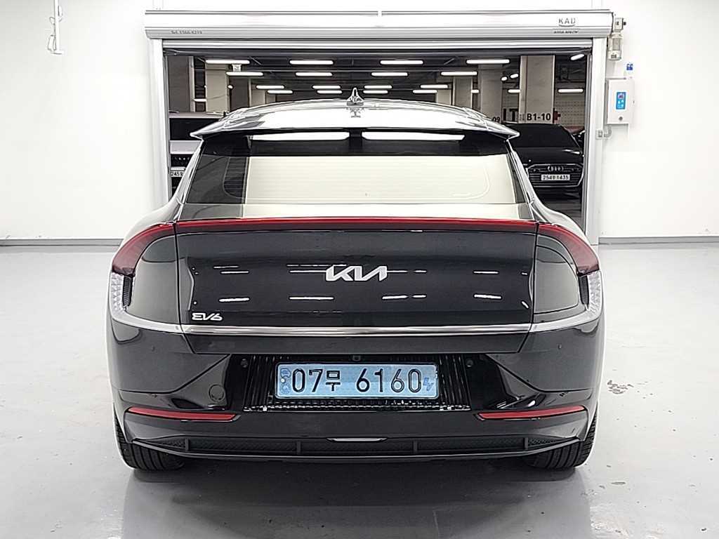 KIA EV6 - Vista 4