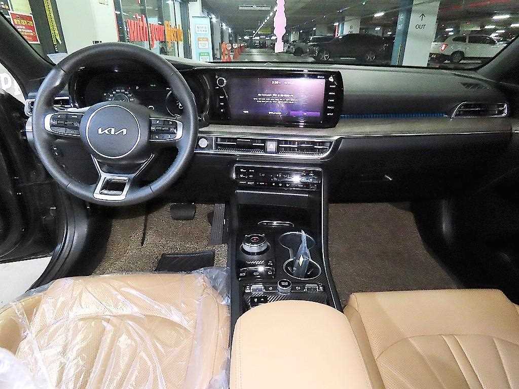 KIA K5 - Vista 10
