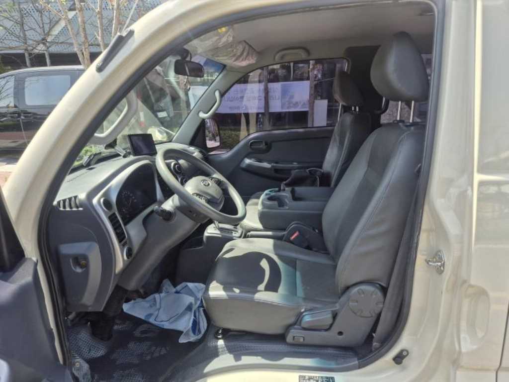 Small Truck Cargo (small) 2018 Gold color - Importación desde Corea - HF Imports Iquique - Foto 16