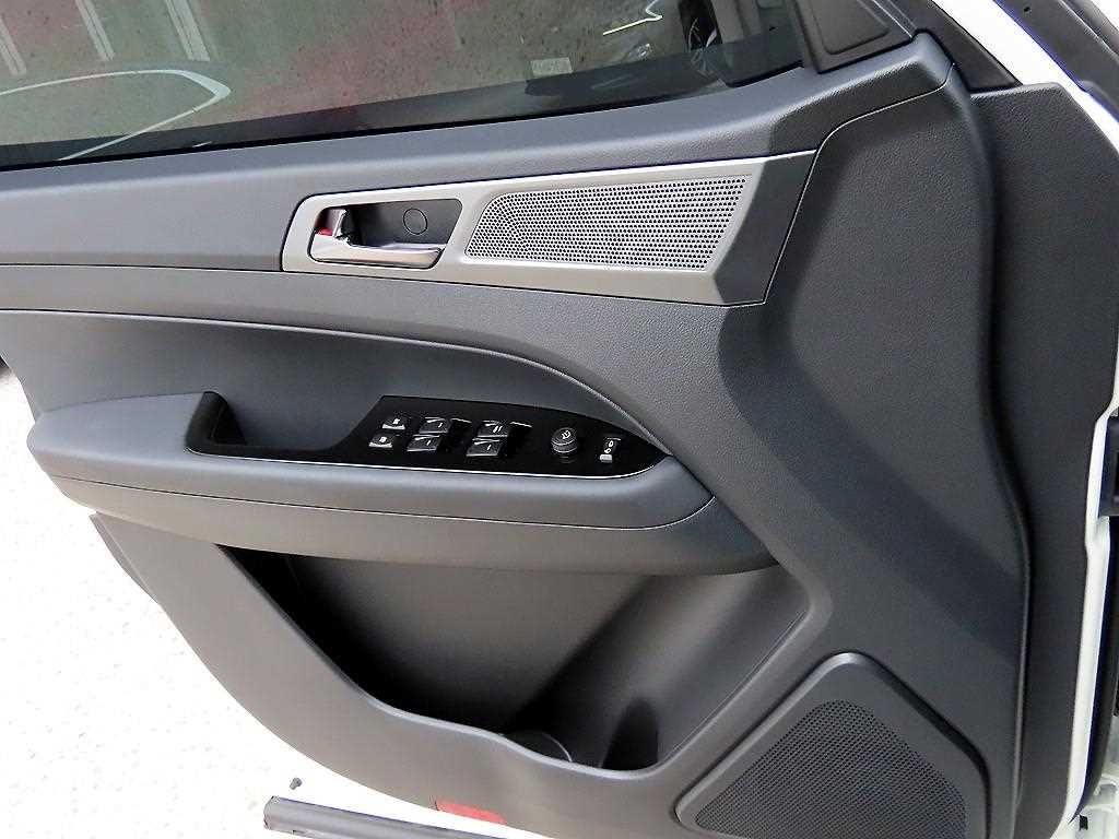 Ssangyong Musso - Vista 11