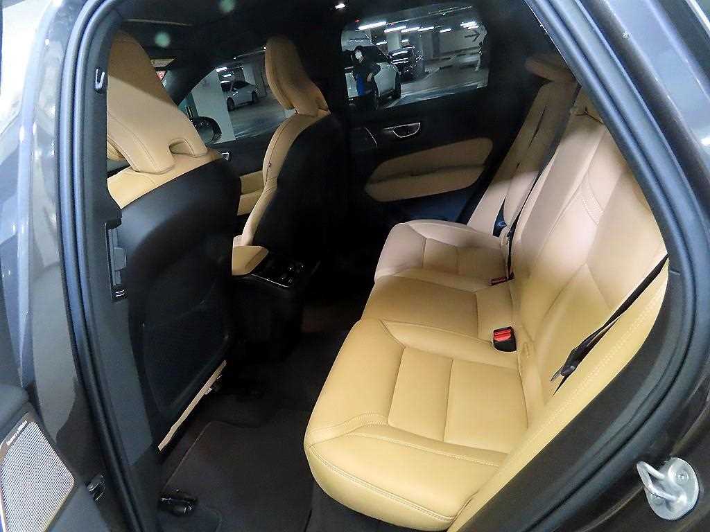 Volvo XC60 - Vista 7