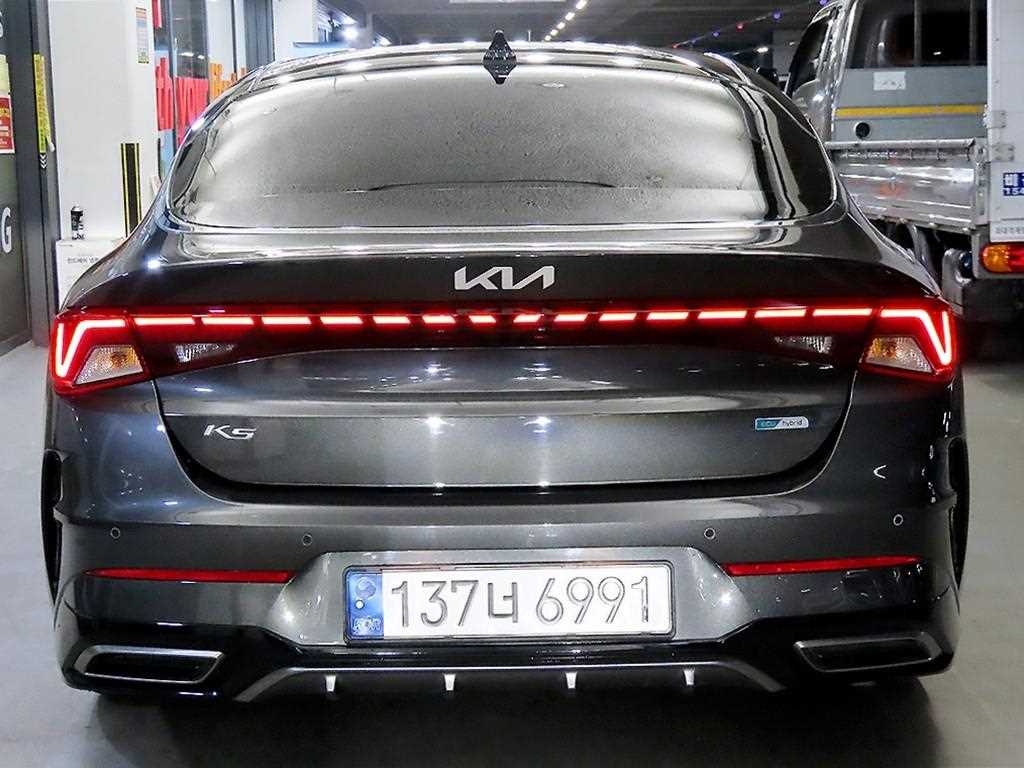 KIA K5 - Vista 5