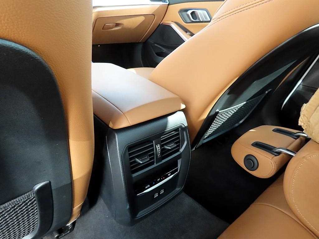 BMW 3 series 2022 Blanco - Importación desde Corea - HF Imports Iquique - Foto 16