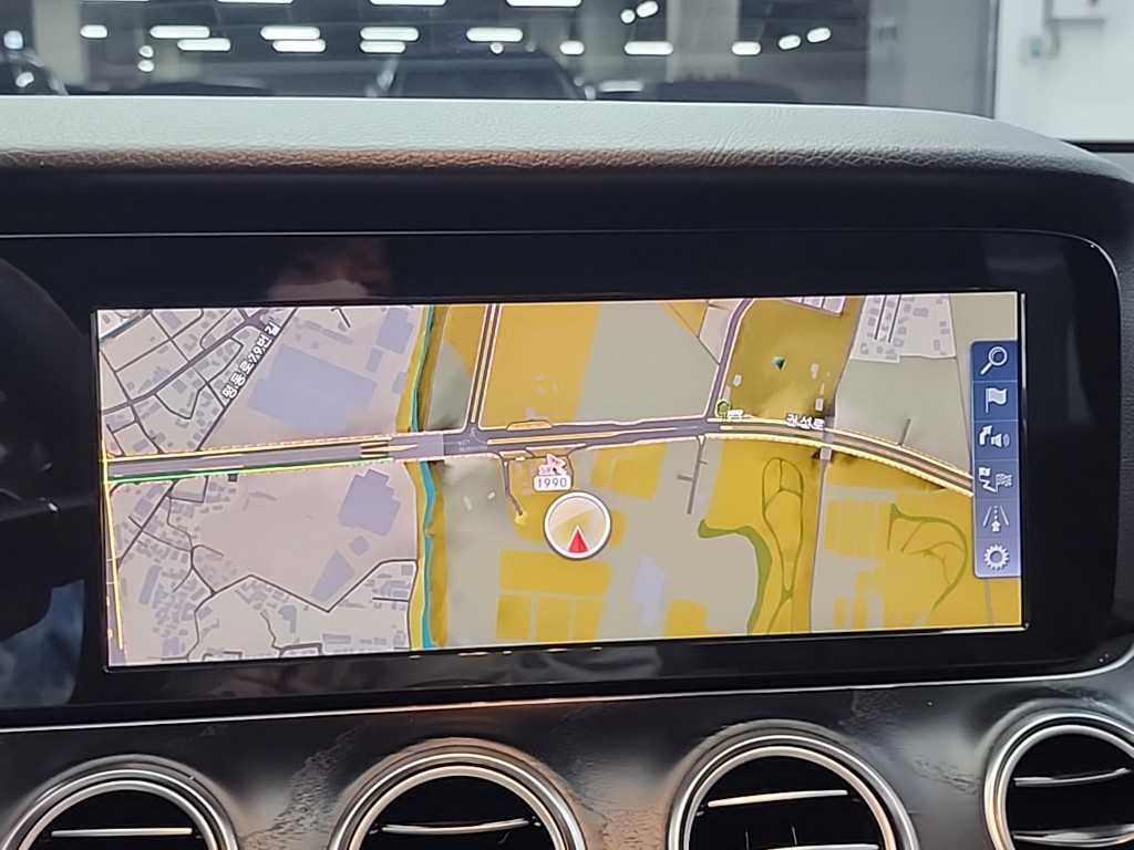 Mercedes Benz E class 2018 - Importación desde Corea - HF Imports Iquique - Foto 16