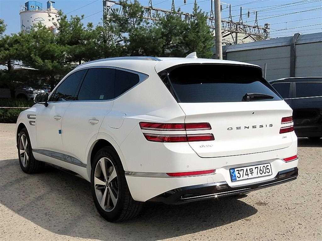 Genesis GV80 - Vista 3