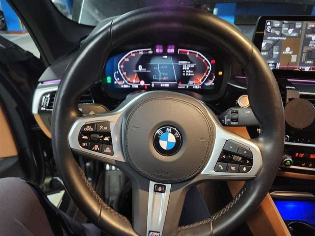 BMW 5 Series - Vista 10